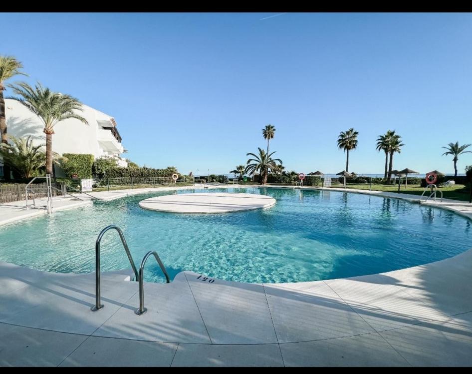 Miraflores Beach - Sea Front - Luxury Apartment Mijas Exterior photo